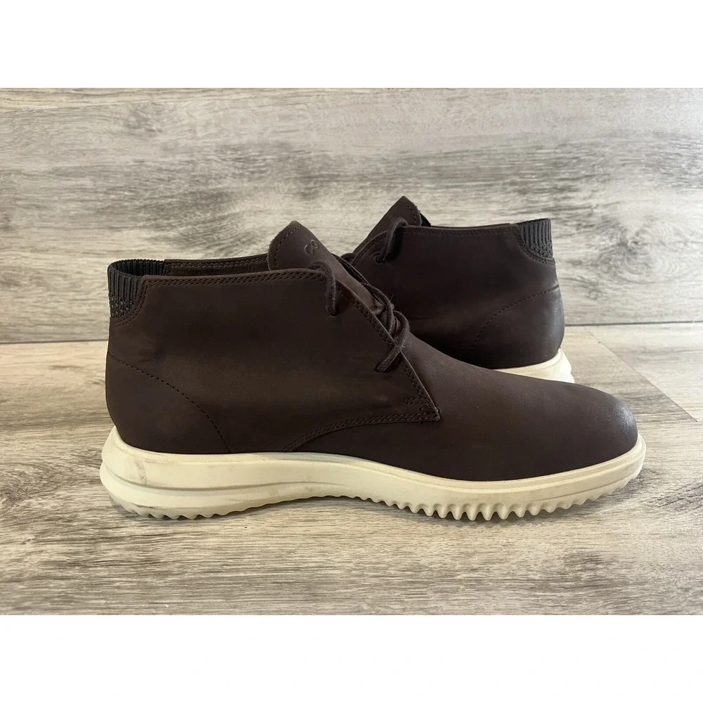 Cole Haan Men's Grand+ Chocolate/Ivory Leather Chukka Boots C36933‎ Size 8